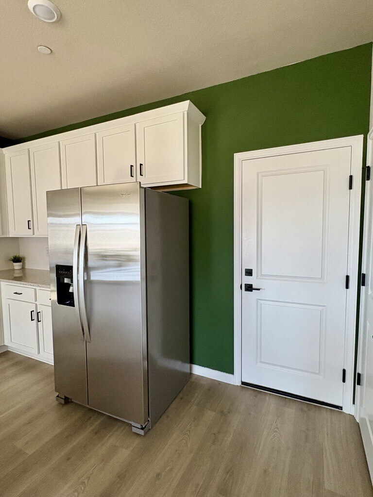 Building Photo - 978 Nettle Ln
