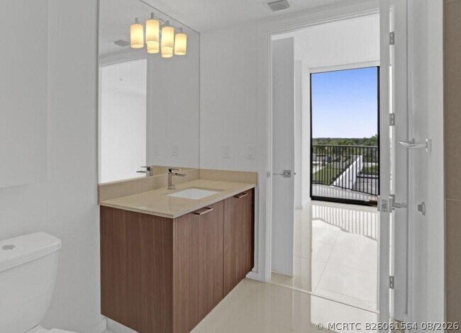 Building Photo - 5252 NW 85th Ave