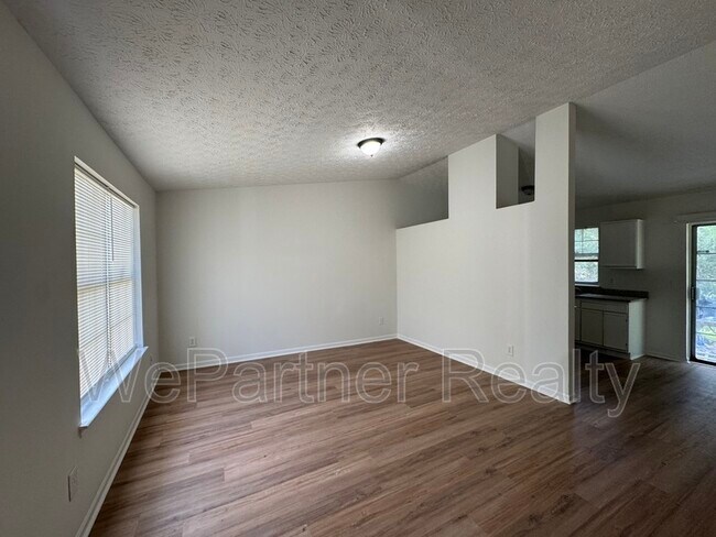 Building Photo - 2509 Corner Stone Trail