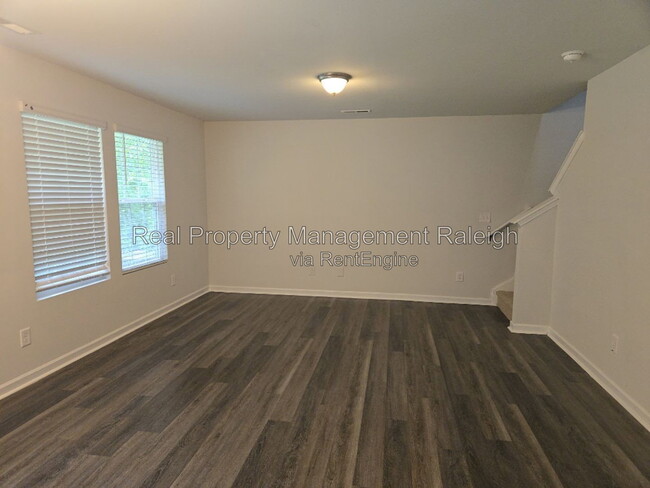 Building Photo - 3520 Slippery Elm Dr