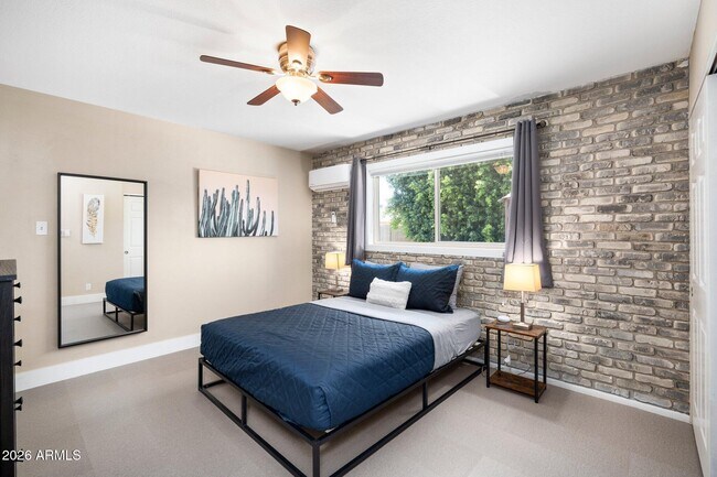 Building Photo - 8201 E Montecito Ave