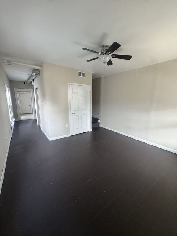 Building Photo - 263/265 S Hedges St.