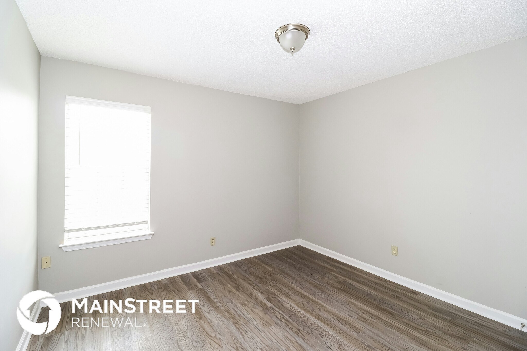 Building Photo - 5536 Terri Lynn Cove