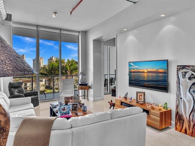 Building Photo - 3029 NE 188th St