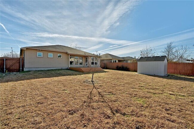 Building Photo - 119 Legends of Hutto Tr