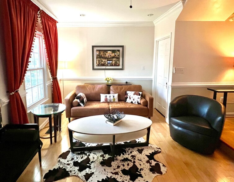 Building Photo - 2304 Hunters Woods Plaza