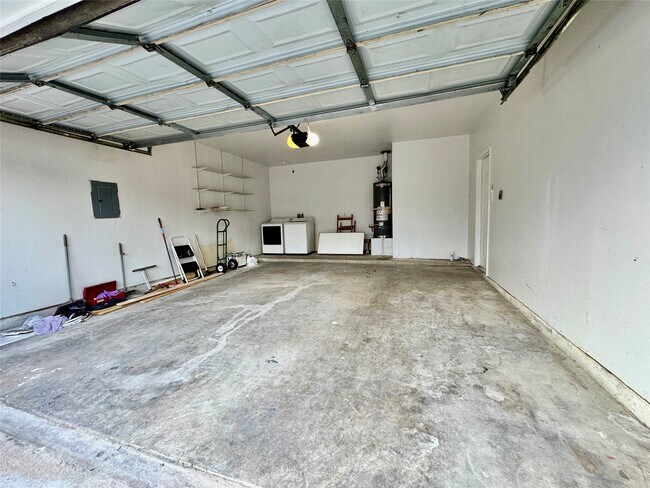 Building Photo - 13530 Carruth Ln