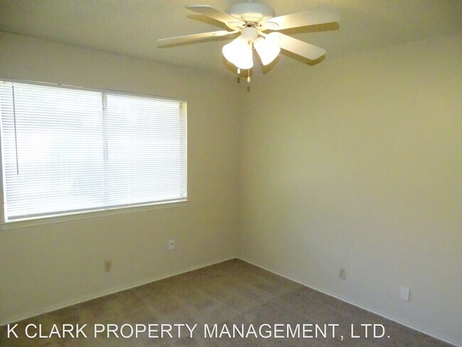 Building Photo - 2 br, 1 bath House - 7025 SILVER CANYON