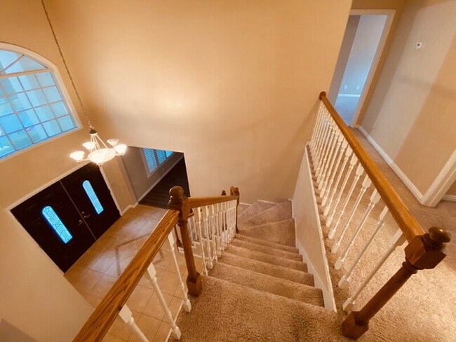 Building Photo - 8217 Ocean Terrace Way