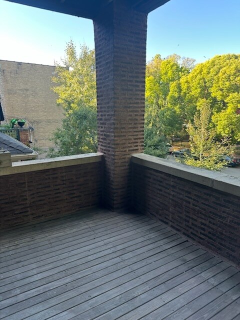 Building Photo - 4425 N Paulina St