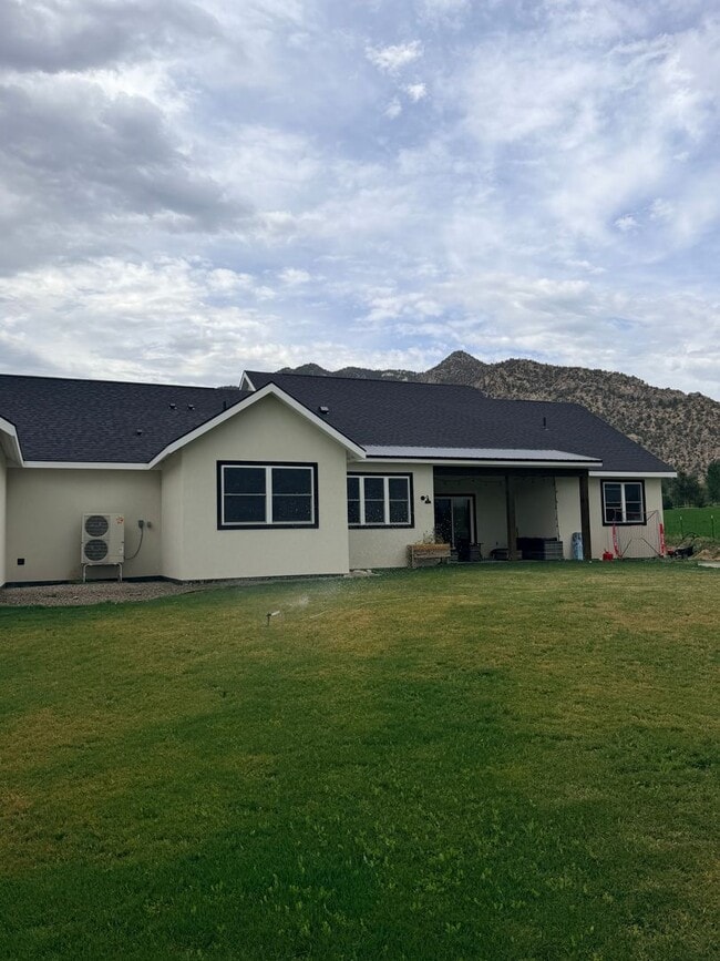 Building Photo - 1644 Co Rd 237