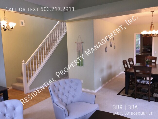 Building Photo - 16035 SW Bobolink St