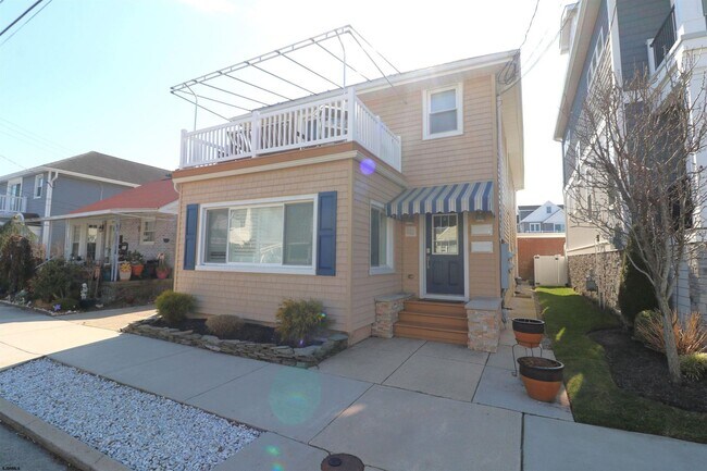 Primary Photo - 20 N Clermont Ave