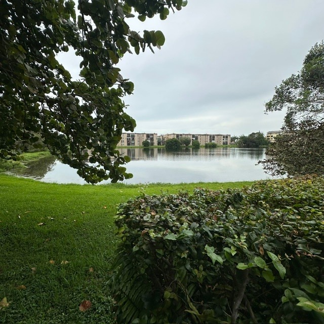 lake - 8875A Fontainebleau Blvd