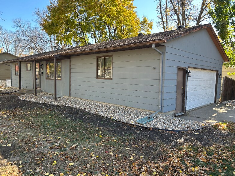 Building Photo - 1809 W 37th St