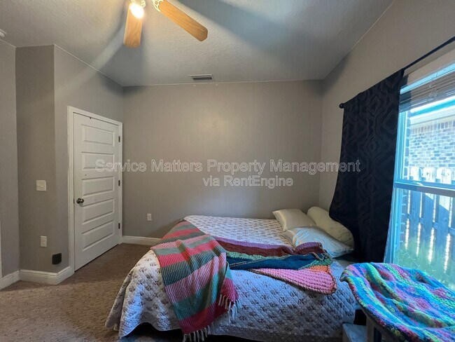 Building Photo - 3817 Hawks Landing Cir