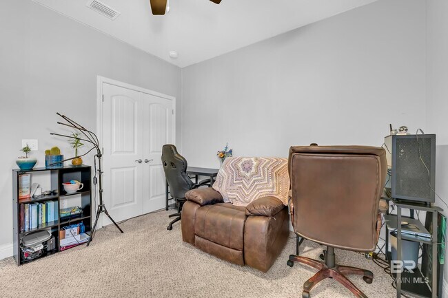 Building Photo - 7713 Kari Ln