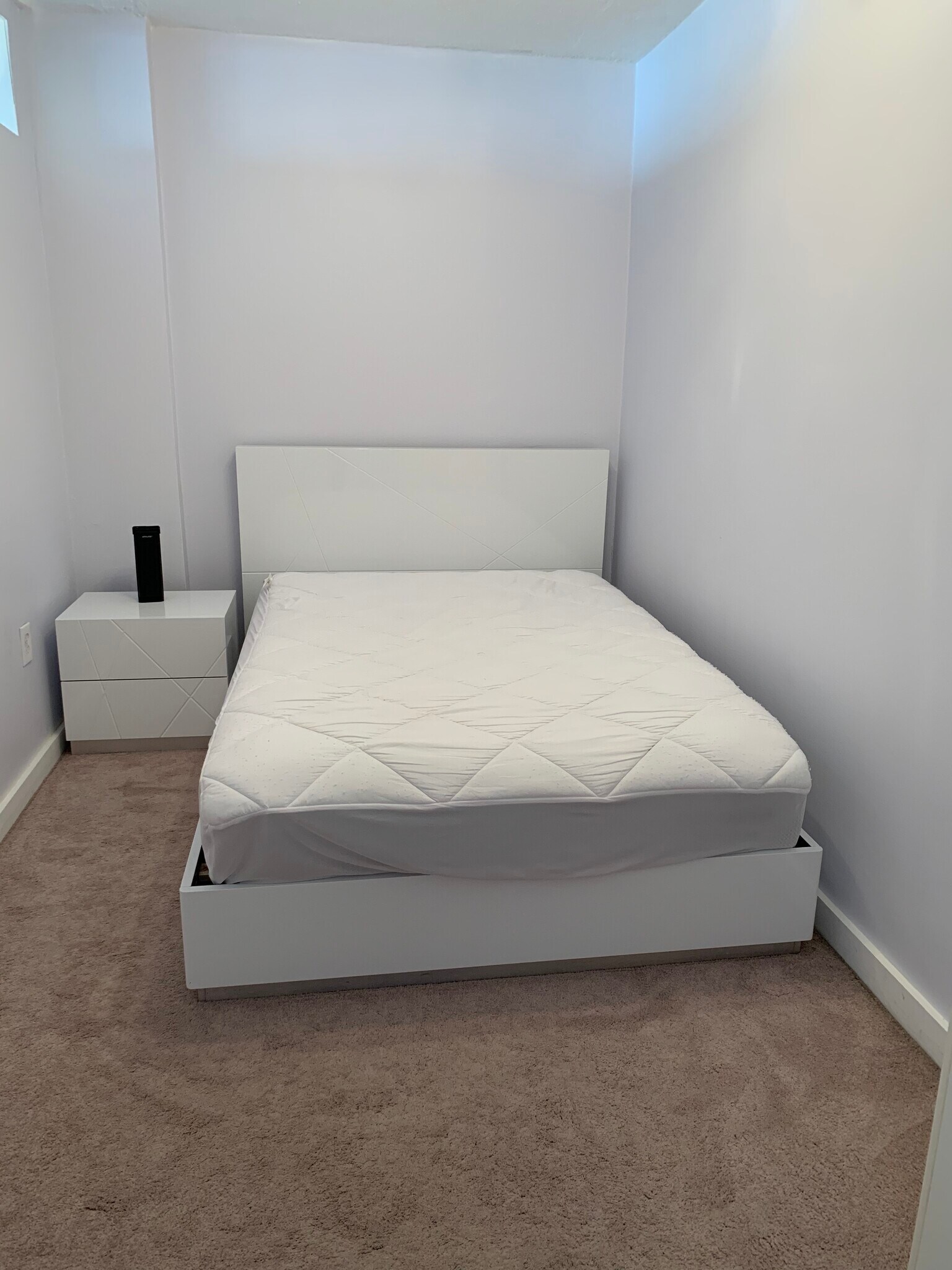 Bedroom - 9 Hawthorne Pl