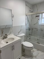 Building Photo - 47 Morgan St