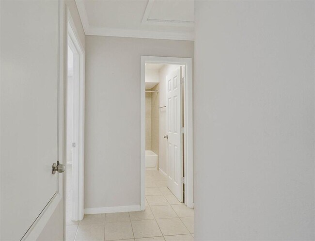 Building Photo - 3 Magnolia Ln