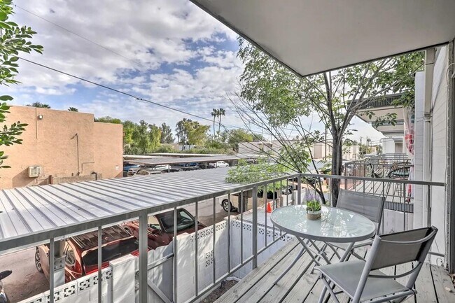 Building Photo - 7720 E Heatherbrae Ave