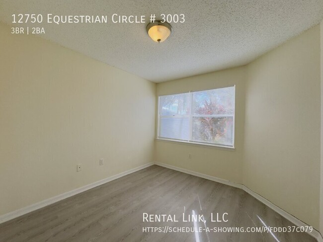 Building Photo - 12750 Equestrian Cir