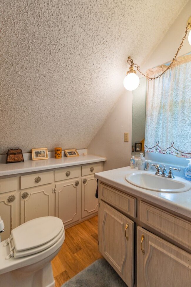 Building Photo - Great Mountain Home - Fully Furnished