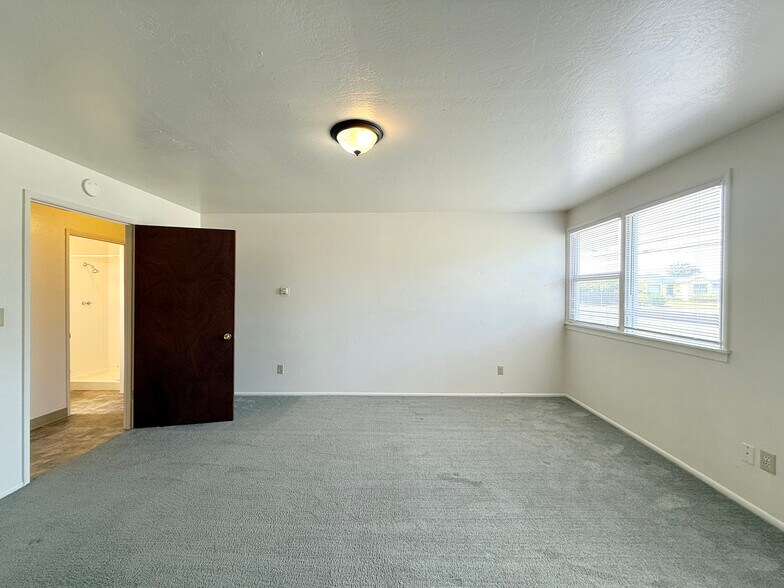 Building Photo - 1116 Henderson St