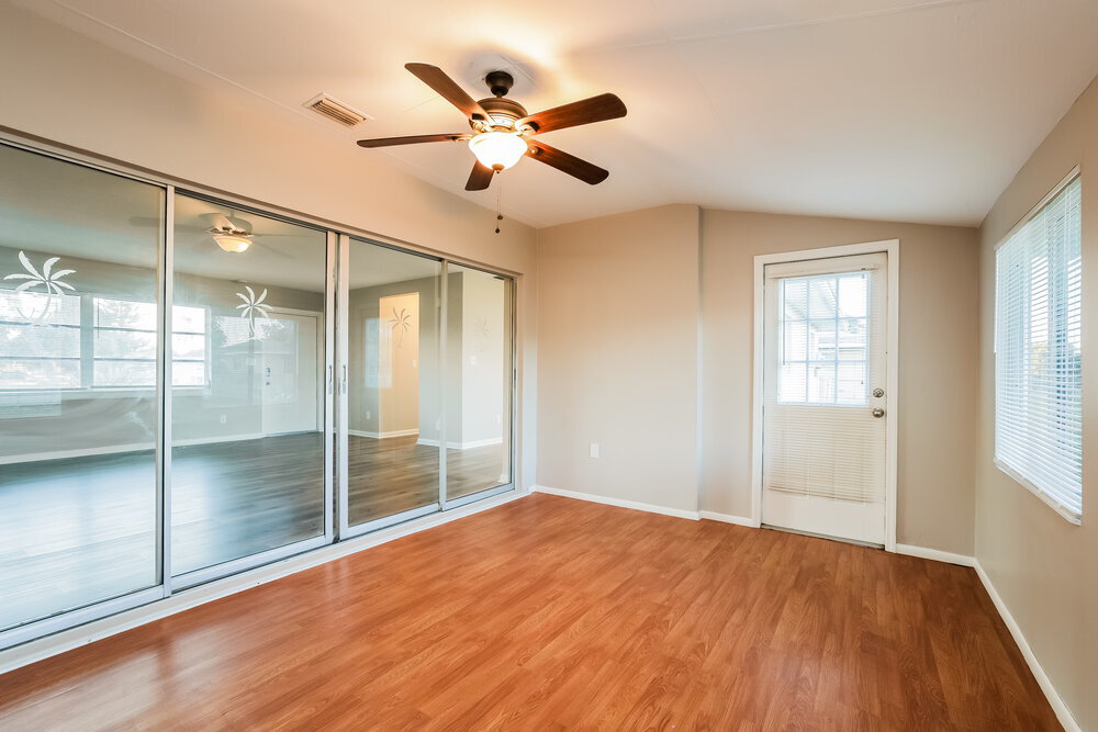 Building Photo - 115 Daleview Ave