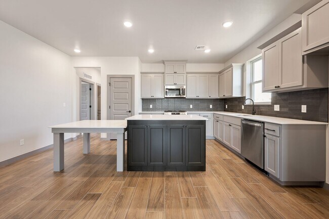 Building Photo - 4105 NW 180th St
