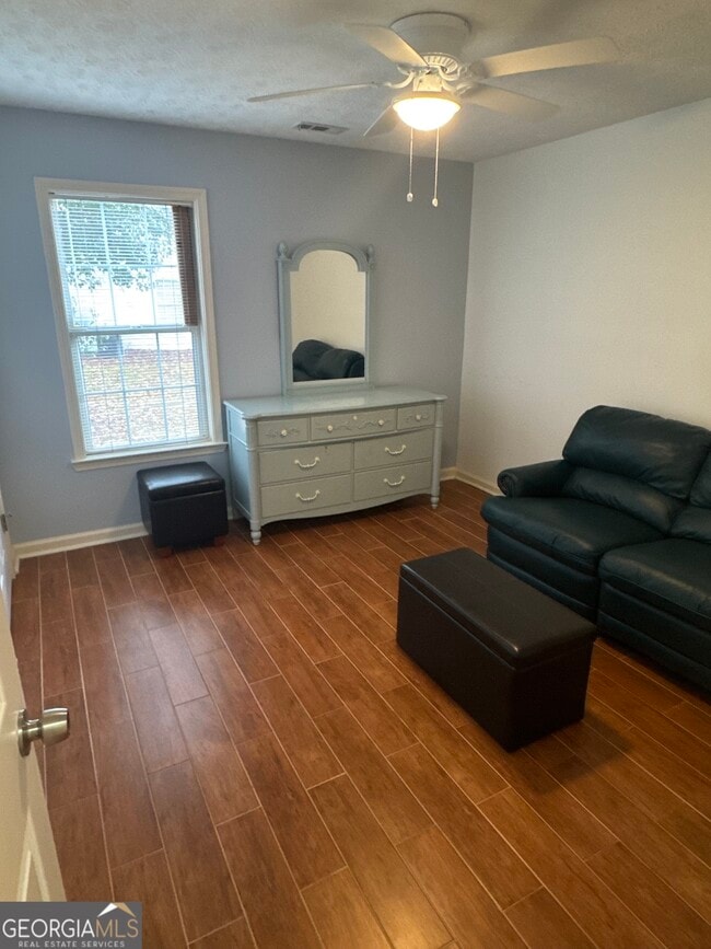 Building Photo - 255 Monmouth Dr