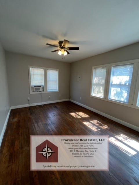 Building Photo - 403 Everett St