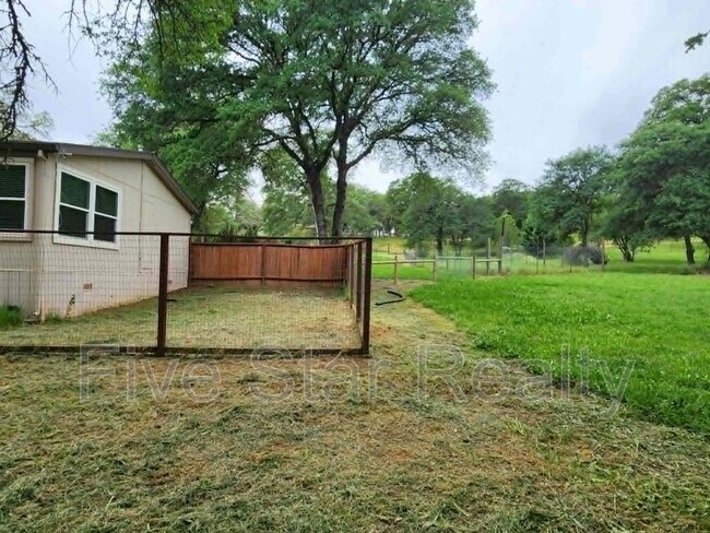 Building Photo - 12051 Kimberly Rd