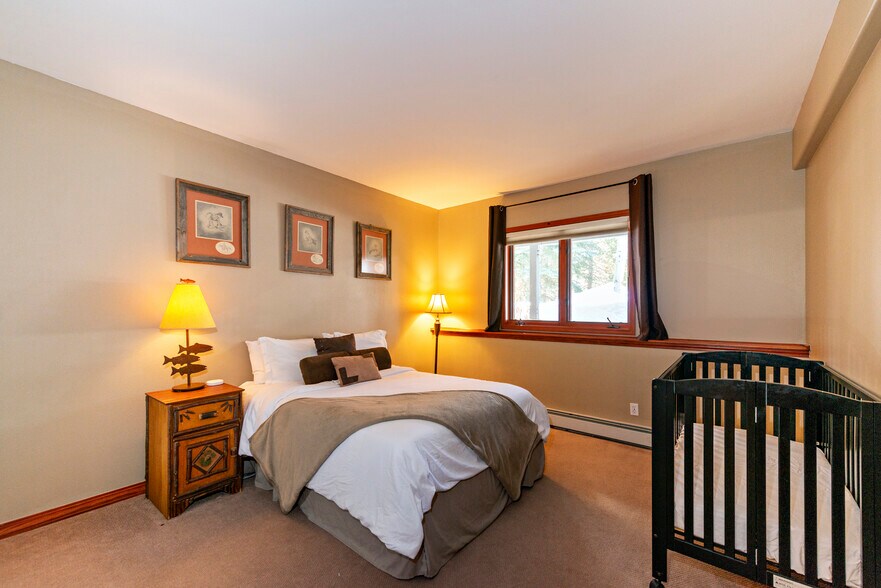 Building Photo - 2655 Windward Way