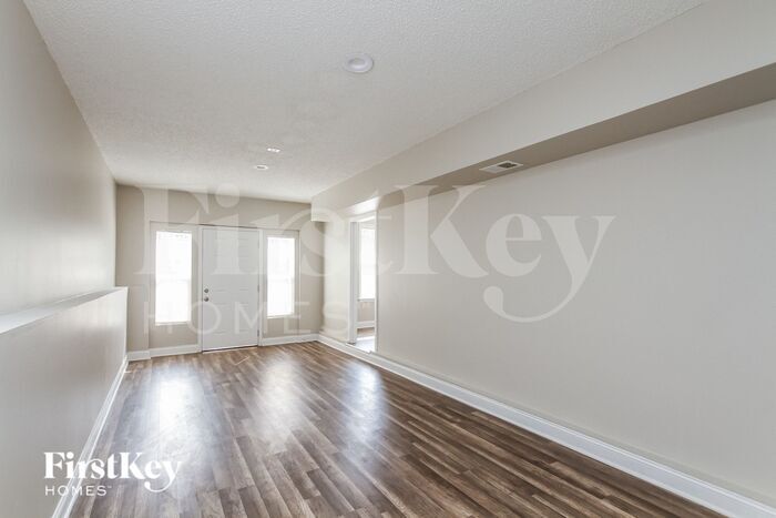 Building Photo - 714 Berkshire Dr