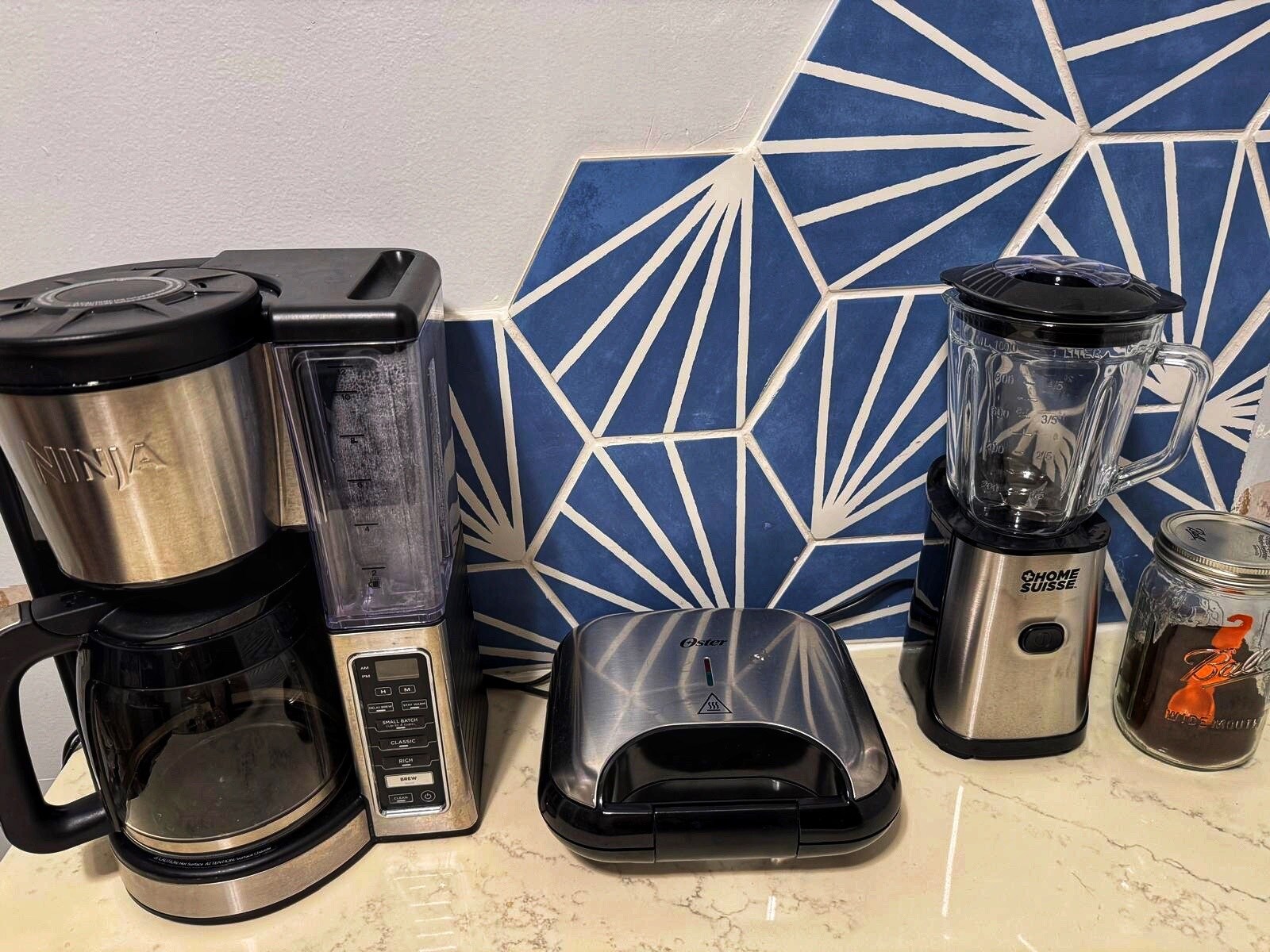 Building Photo - 807 W Vine St