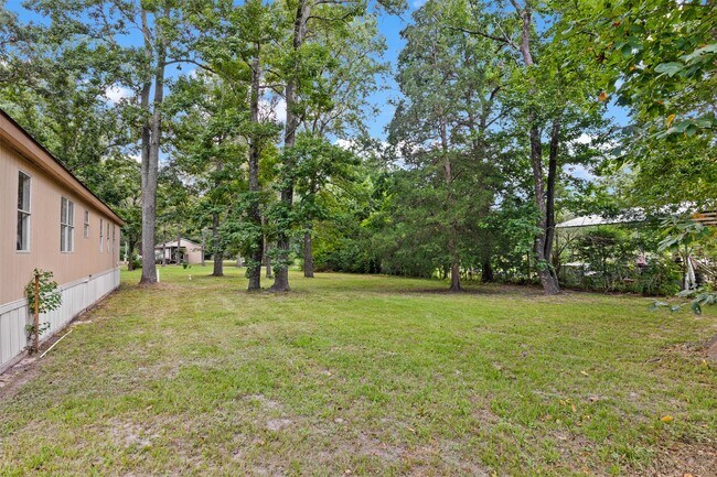 Building Photo - 3756 Hickory Ln