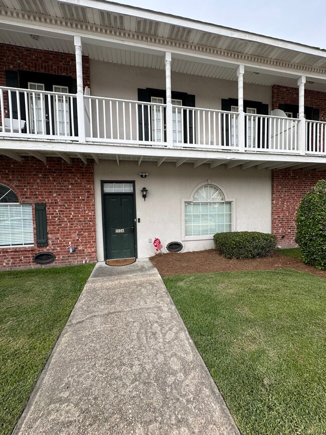 Building Photo - 2126 Belle Point Aly