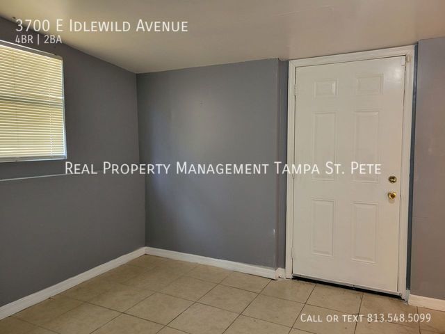 Building Photo - ***AVAILABLE FOR IMMEDIATE MOVE IN***