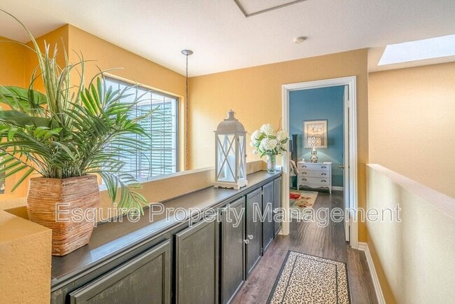 Building Photo - 1351 El Lazo Ct