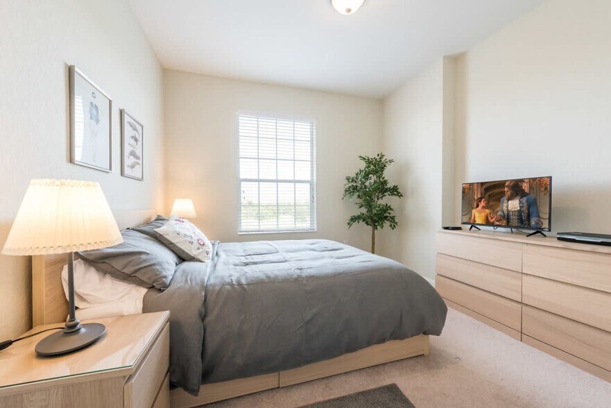 Building Photo - 4102 Breakview Dr