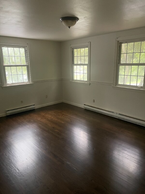 Building Photo - 28 Salem Rd