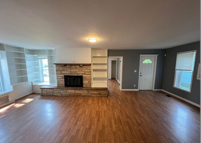 Building Photo - Charming 3 Bedroom Home in Independence – ...