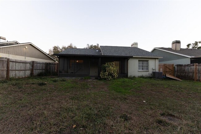 Building Photo - 4610 N Country Hills Ct