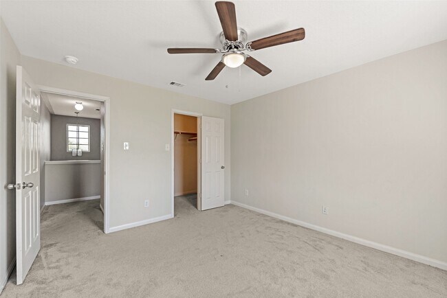 Building Photo - 9807 Opal Rock Dr