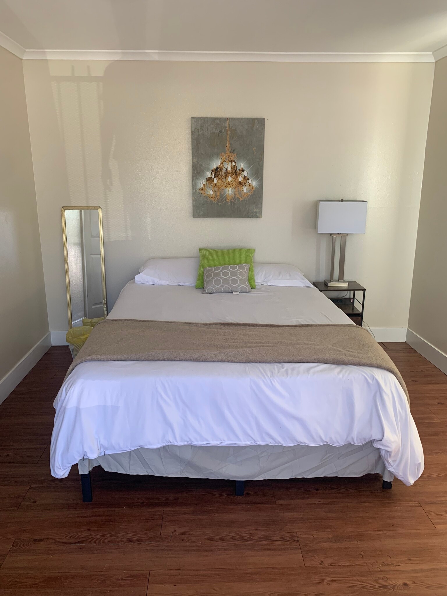 Building Photo - 805 Tully Rd