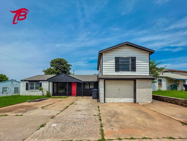 Primary Photo - Spacious Split-Level 4-Bedroom Home with T...
