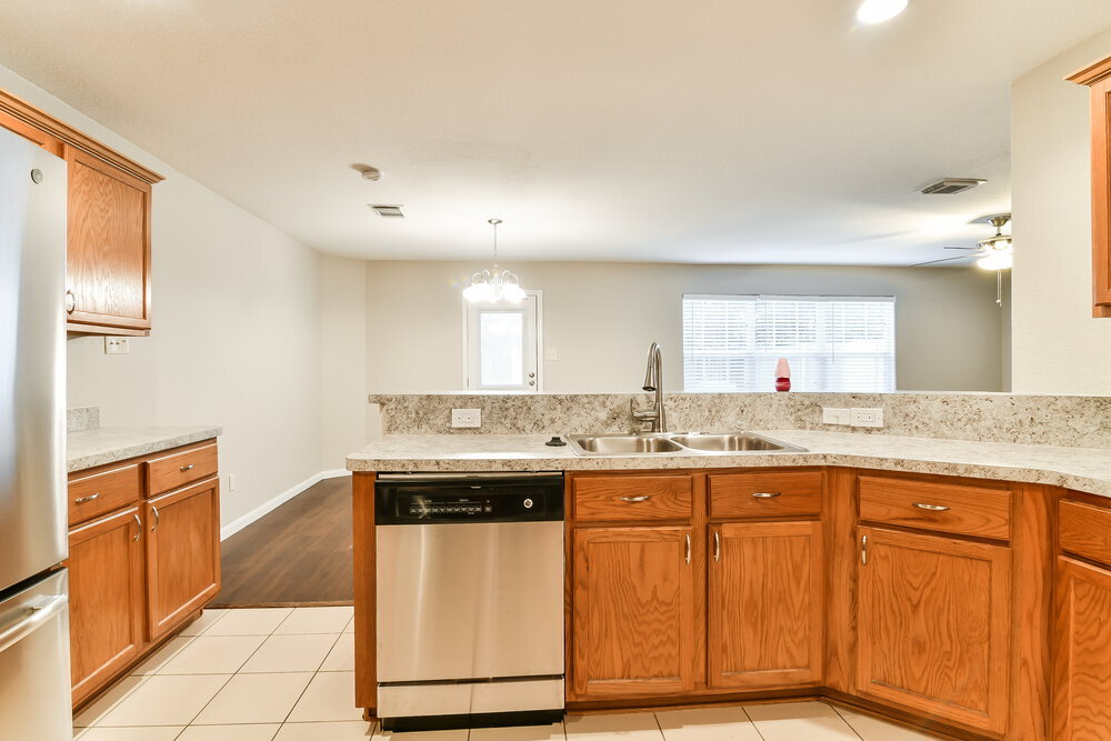 Building Photo - 11118 Opatrny Meadows Ln