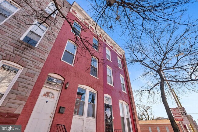 Building Photo - 1007 E Preston St