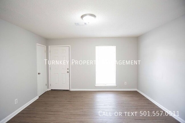 Building Photo - 1112 Ray Rd